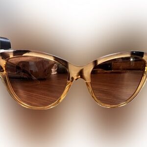 Transparent Yellow/Brown Gradient Burberry sunglasses  - 55-17-140 Mm Sunglasses